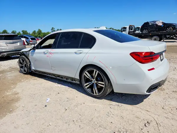 WBA7F0C58JGM23449 2018 BMW 7ER - Image 2