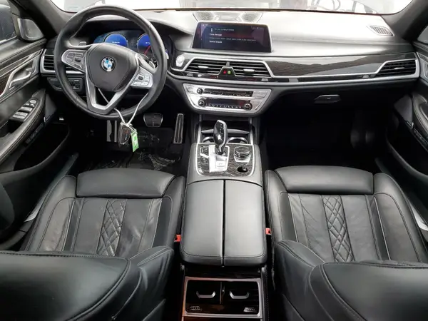 WBA7F0C58JGM23743 2018 BMW 7ER - Image 8