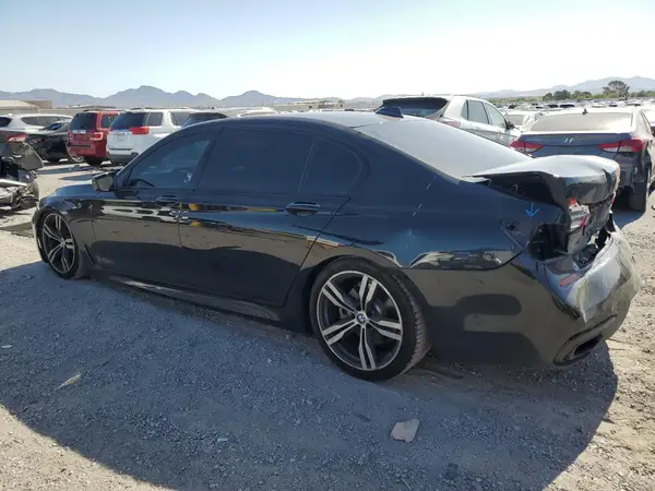 WBA7F0C59HGM21302 2017 BMW 7ER - Image 2