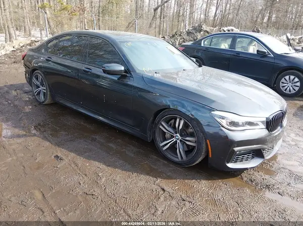 WBA7F0C5XKGM24930 2019 BMW 7ER - Image 1