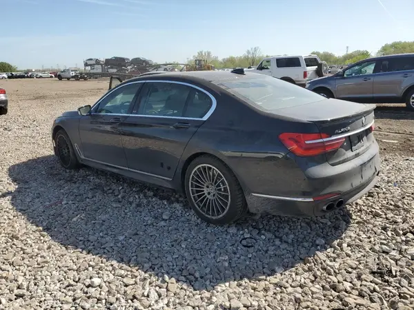 WBA7F2C13KB242430 2019 BMW 7ER - Image 2