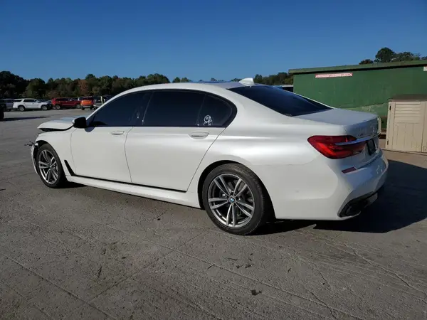 WBA7F2C31HG423362 2017 BMW 7ER - Image 2