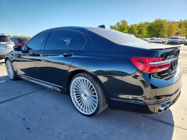 WBA7F2C31HG543887 2017 BMW 7ER - Image 2