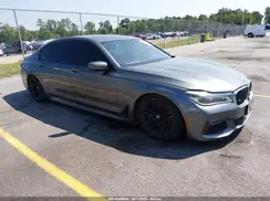 WBA7F2C33HG422777 2017 BMW 7ER