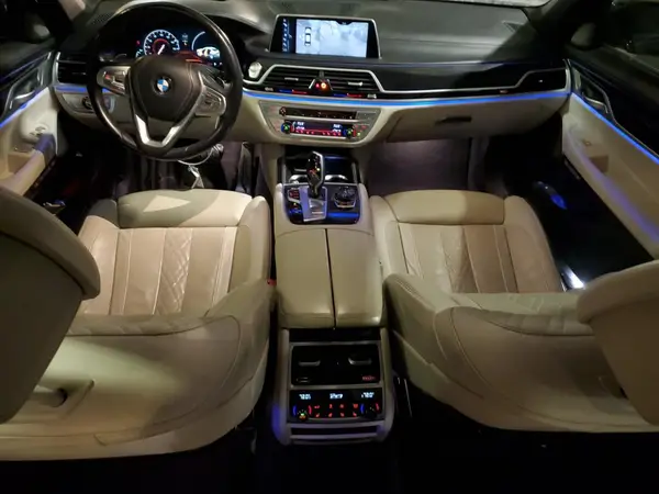 WBA7F2C34HG423291 2017 BMW 7ER - Image 8