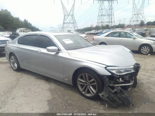 WBA7F2C35HG422764 2017 BMW 7ER - Image 1