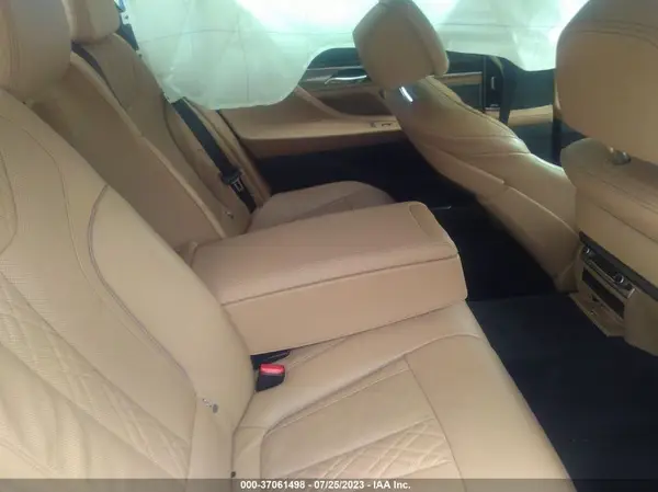 WBA7F2C35HG422764 2017 BMW 7ER - Image 8