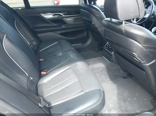 WBA7F2C35HG423221 2017 BMW 7ER - Image 8