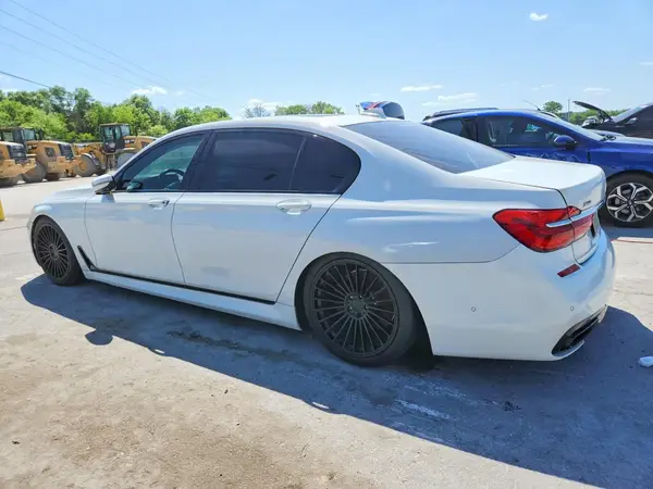 WBA7F2C50GG416256 2016 BMW 7ER - Image 2