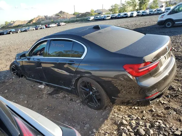 WBA7F2C50HG422186 2017 BMW 7ER - Image 2