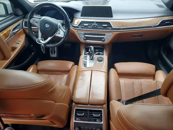 WBA7F2C50JG423747 2018 BMW 7ER - Image 8