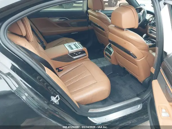 WBA7F2C51GG415021 2016 BMW 7ER - Image 8