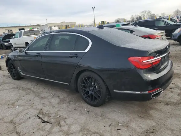 WBA7F2C51GG415164 2016 BMW 7ER - Image 2