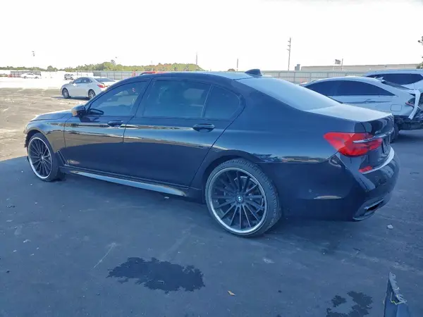 WBA7F2C51GG416203 2016 BMW 7ER - Image 2