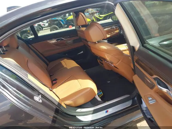 WBA7F2C51GG416492 2016 BMW 7ER - Image 8