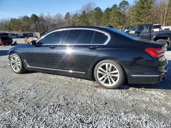 WBA7F2C51GG416542 2016 BMW 7ER - Image 2