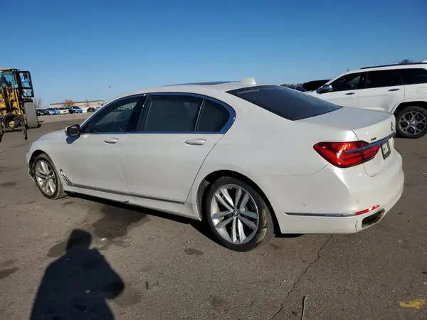 WBA7F2C51GG417898 2016 BMW 7ER - Image 2