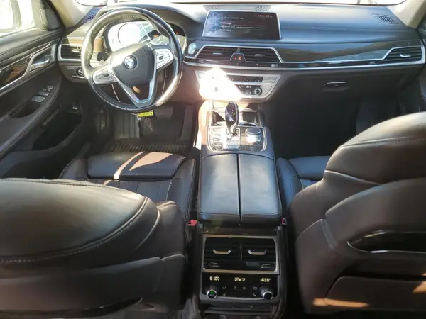 WBA7F2C51GG417898 2016 BMW 7ER - Image 8