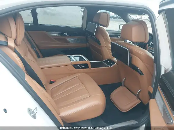 WBA7F2C51GG419845 2016 BMW 7ER - Image 8