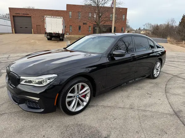 WBA7F2C51HG421516 2017 BMW 7ER - Image 2