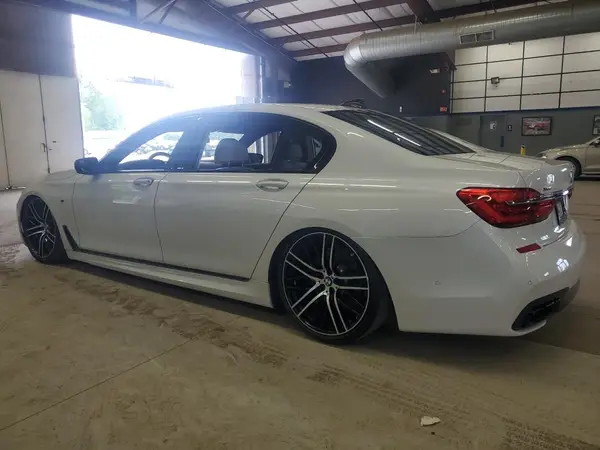 WBA7F2C51JG424647 2018 BMW 7ER - Image 2