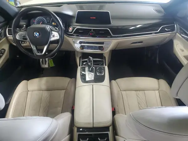WBA7F2C51JG424647 2018 BMW 7ER - Image 8