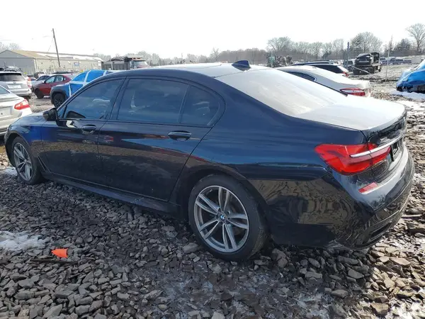 WBA7F2C51KB239979 2019 BMW 7ER - Image 2