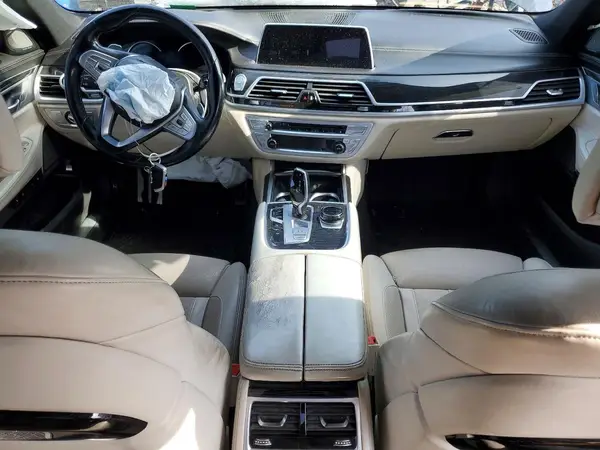 WBA7F2C51KB239979 2019 BMW 7ER - Image 8