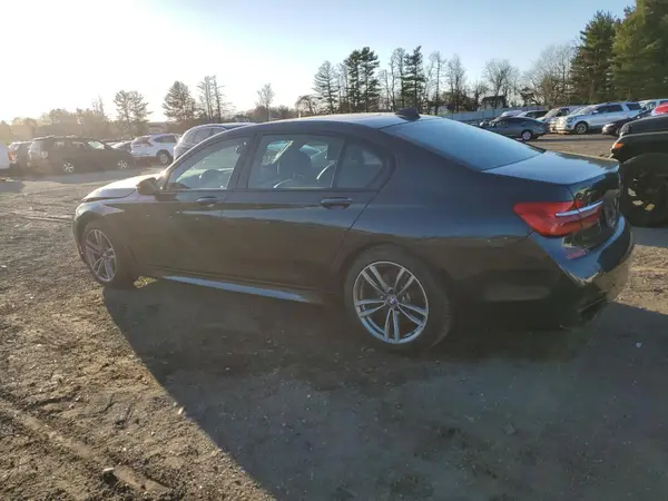 WBA7F2C51KB240484 2019 BMW 7ER - Image 2