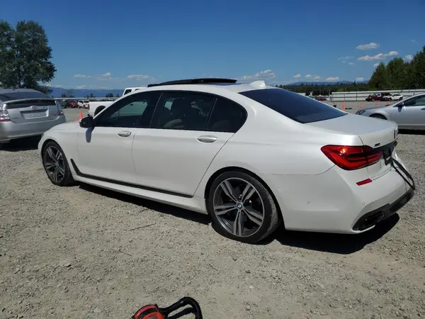 WBA7F2C52GG416730 2016 BMW 7ER - Image 2