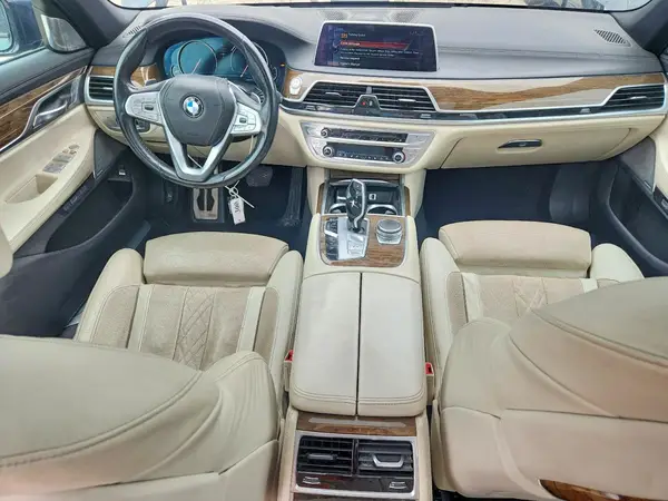 WBA7F2C52GG417229 2016 BMW 7ER - Image 8
