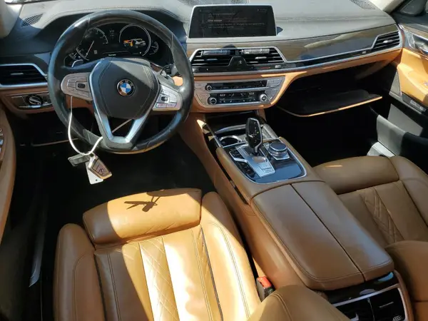 WBA7F2C52GG417277 2016 BMW 7ER - Image 8