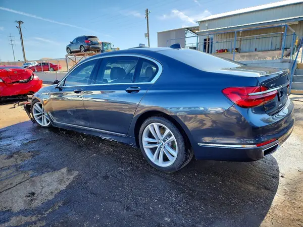 WBA7F2C52GG417683 2016 BMW 7ER - Image 2