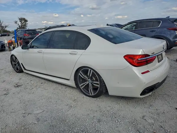 WBA7F2C52GG417697 2016 BMW 7ER - Image 2