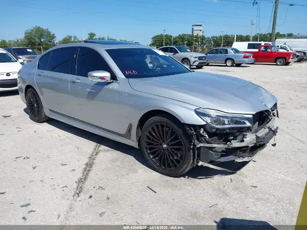 WBA7F2C52GG417733 2016 BMW 7ER - Image 1
