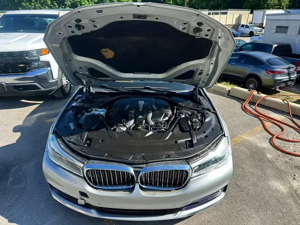 WBA7F2C52GG418042 2016 BMW 7ER - Image 8