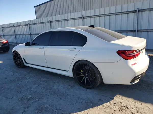 WBA7F2C52GG419126 2016 BMW 7ER - Image 2