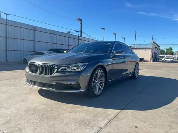 WBA7F2C52GGE12339 2016 BMW 7ER - Image 2