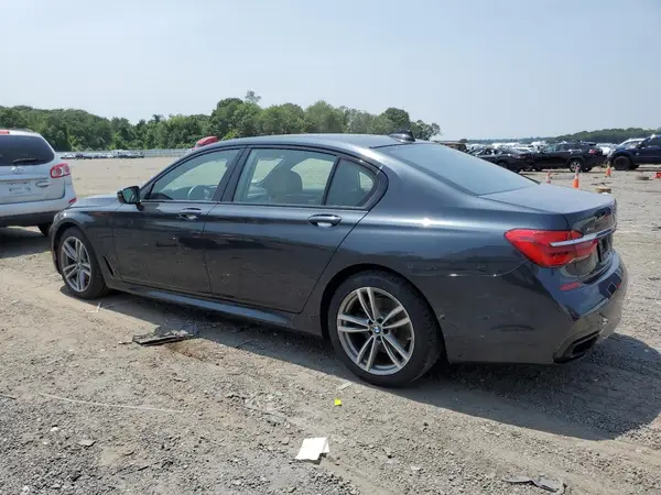 WBA7F2C52HG422366 2017 BMW 7ER - Image 2