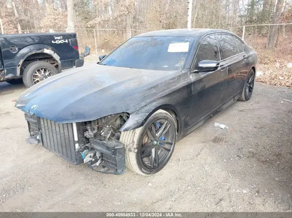 WBA7F2C52KB240302 2019 BMW 7ER - Image 2