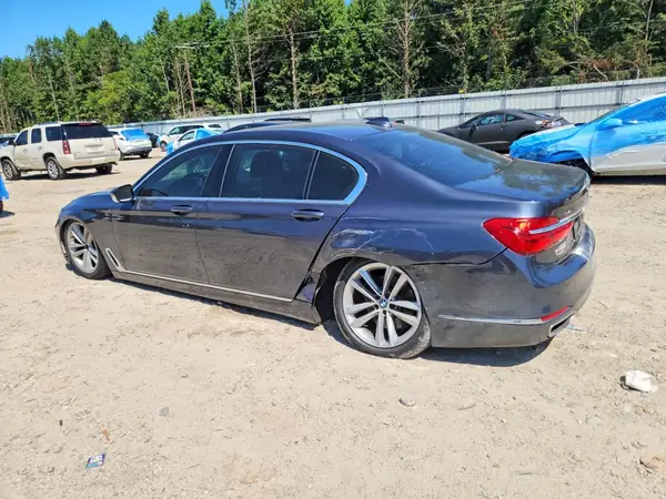 WBA7F2C53GG415876 2016 BMW 7ER - Image 2