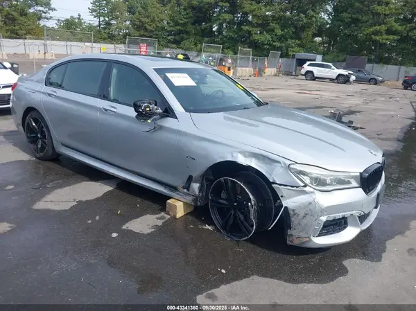 WBA7F2C53GG419278 2016 BMW 7ER - Image 1