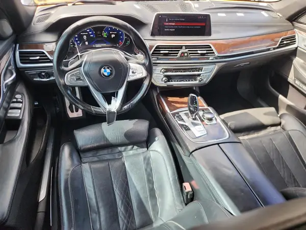 WBA7F2C53GG419877 2016 BMW 7ER - Image 8