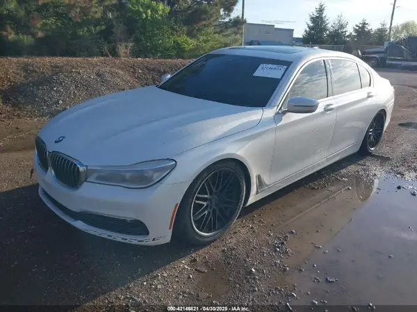 WBA7F2C53GG420821 2016 BMW 7ER - Image 2