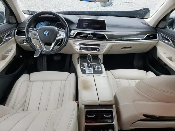 WBA7F2C53JB238475 2018 BMW 7ER - Image 8