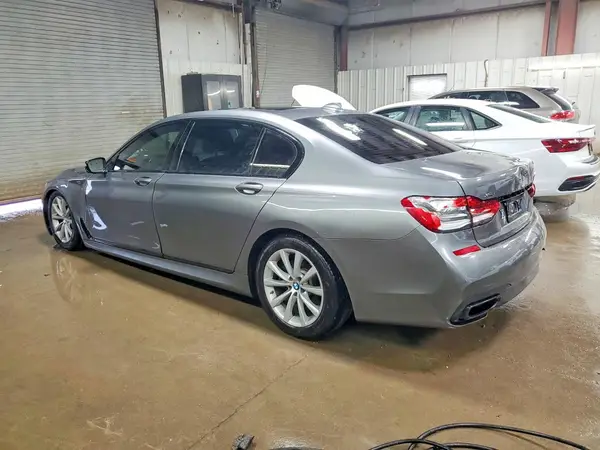 WBA7F2C54GG417314 2016 BMW 7ER - Image 2