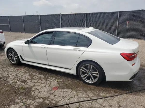 WBA7F2C54GG417328 2016 BMW 7ER - Image 2