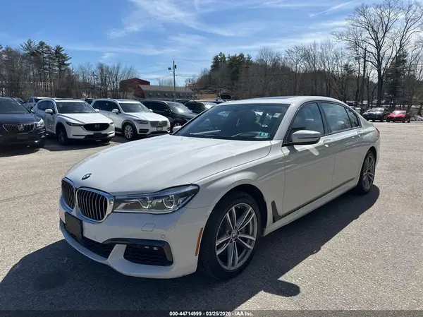 WBA7F2C54GG419337 2016 BMW 7ER - Image 2