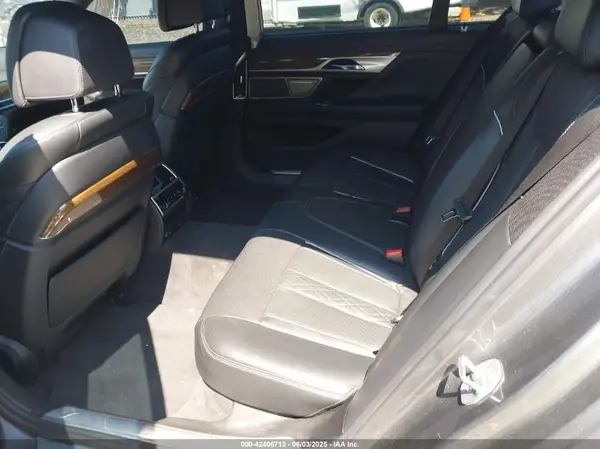WBA7F2C54HG421509 2017 BMW 7ER - Image 8