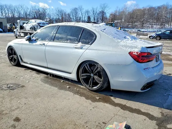 WBA7F2C54HG421736 2017 BMW 7ER - Image 2